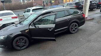 Škoda Superb 2 combi 2,0 TDI facelift ,xenony