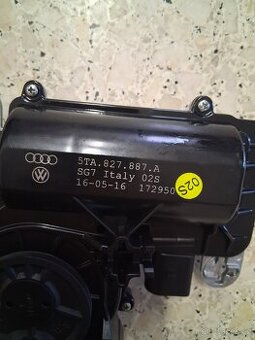 Servomotor páté dveře superb 3 kombi