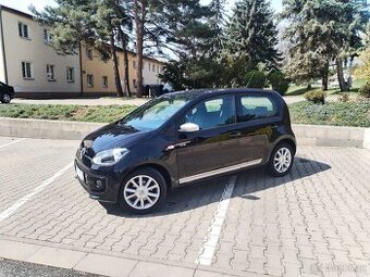 Vw Up CLUB 1.0 Mpi 55kw r.v.2016