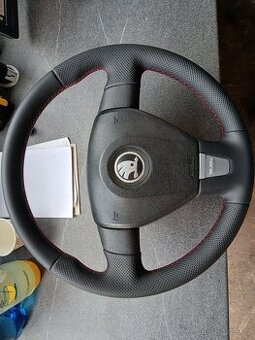 volant do Škoda Octavia 2 RS