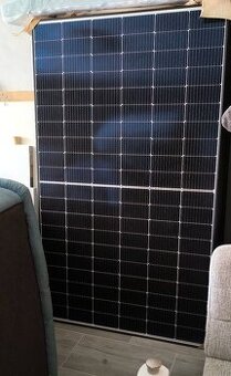 Fotovoltaické panely 460 wp solární panel .