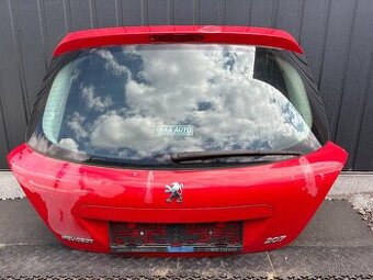 Peugeot 207 páté dveře kompletní