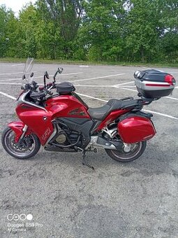 Prodám Hondu VFR1200F - 1