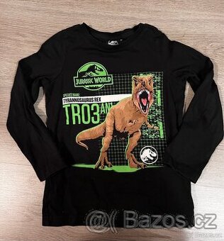 Tricko Jurassic World