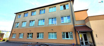 Pronajmu ubytovací zařízení s 21 pokoji o ploše cca 1000 m2 