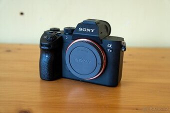 Sony A7 III (záruka do 2027)
