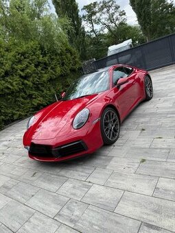 Porsche 911 carrera 4S
