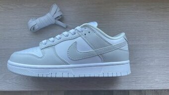 Nike dunk low grey