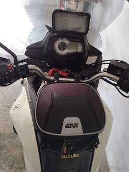 Suzuki dl