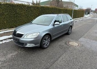 Škoda Octavia 1,4TSi/90kw ,serviska nová STK benzín