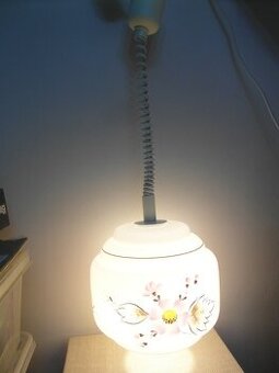 VINTAGE SVĚTLO MALOVANÉ - S KVĚTINOVÝM MOTIVEM-