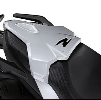 Bmw f900r/xr - Kryt zadního sedadla