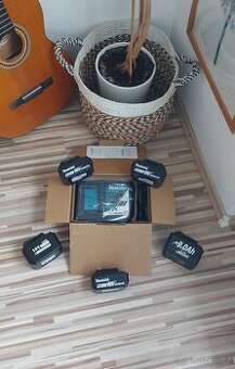 Nabíječka Originál Makita DC18RC-7,2V,14,4V,18V,záruka 5let.