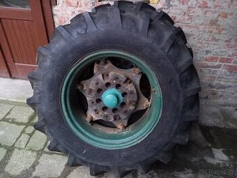 Kola Mitas 14,9-28 Zetor