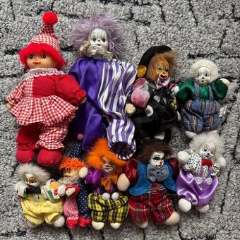 RETRO porcelánoví klauni - 9 kusů