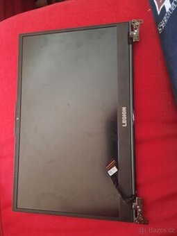 Obrazovka a kamera k notebuku