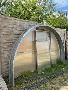 Hlinikový sklenik Goliaš