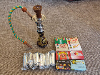 Vodní dýmka plus příslušenství - výška cca 28 cm