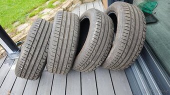Pneu 235/55 R18