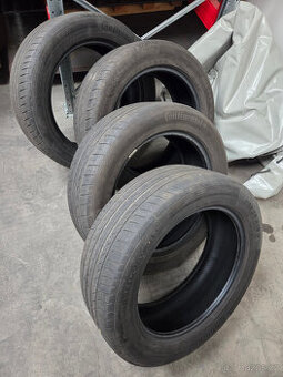 235/55 R19 101V