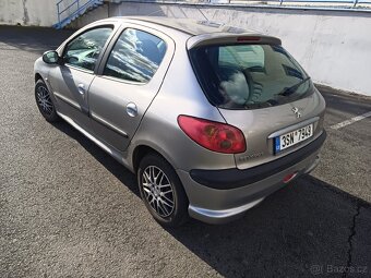 Peugeot 206 1.4i 55 kW rv 2004