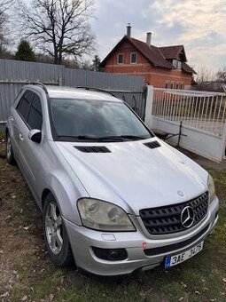 Automobil MERCEDES-BENZ, ML 320 CDI 4-MATIC