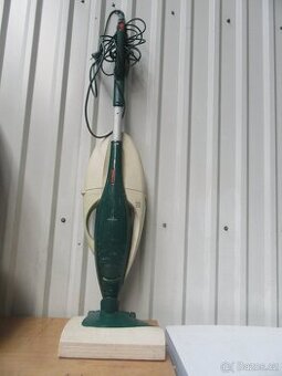 Nabízím vysavač Vorwerk. Motor plně funkční , kartáč plně fu