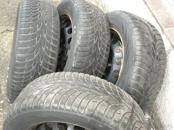 Škoda Karog zimní kola 215X60X R16 95H ET 48 rozteč 5X112 -