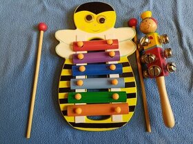 Dětský xylofon a zvonkohra