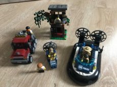 Lego city zadržení policejním vznášedlem