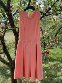 Světle oranžové krátké šaty Pimkie - 1