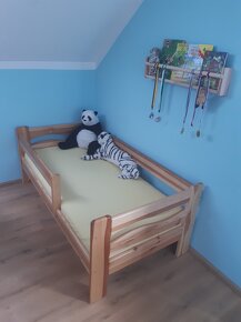Dětská postel se zábranou - masiv borovice