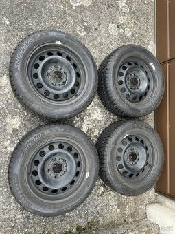 Zimní pneu 205/55R16 ,5x112