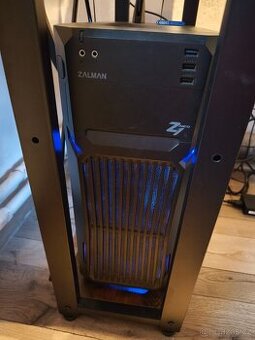 AMD Ryzen 7 5700x / 32 GB RAM DDR4 / RTX 4070 12 GB