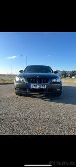 Prodám na náhradní díly bmw e90 325i 160kw