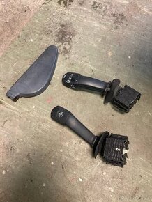 BMW E38 lucasy, krytka stěrače