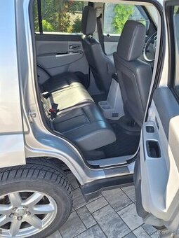 Jeep cherokee 2.8CRD 130kw rok2010