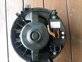 Škoda Octavia III 3  Ventilátor topení