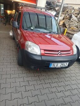 Citroen berlingo 1.6 hdi rok 2010