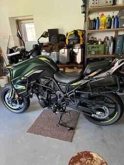 Benelli trk 702
