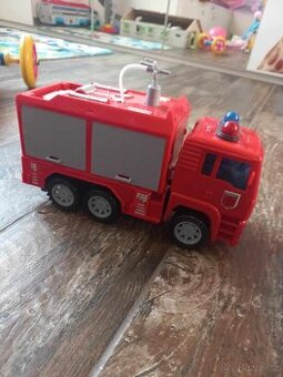 Prodam hasičské auto, nehrané jako nové,vhodné i jako dárek