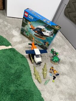 LEGO City Jungle Explorer hydroplán s krokodýli