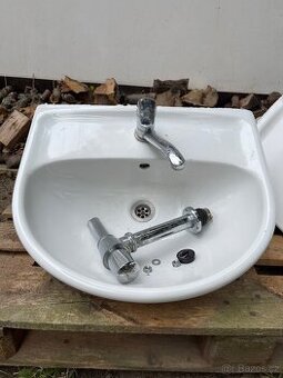 Umyvadlo 50 cm vč. baterie a sifonu