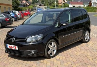 VW TOURAN 2.0 TDI 130kW DSG-2014-199.856KM-NAVI,VÝHŘEV-