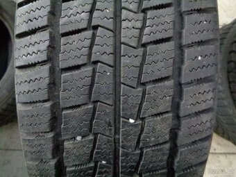 215/60 R17C HANKOOK (7-8mm) č.13574/d3