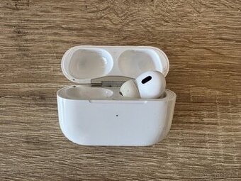 Airpods Pro 2nd gen (USB-C) - pravé sluchátko a krabička