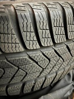 Zimní pneumatiky Pirelli WINTER SOTTOZERO