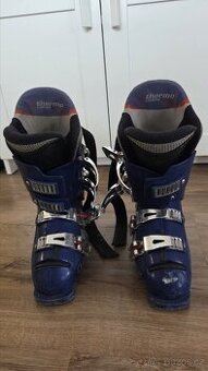 Prodam lyzaky/preskace Lange 5-5,5/ 282mm