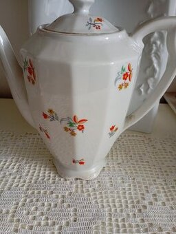 Retro porcelánová konvice značená
