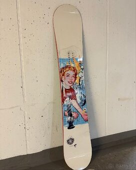 Snowboard Sims the Vice